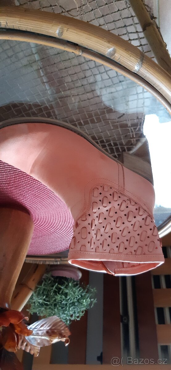 Prodej damske obuvi - 9