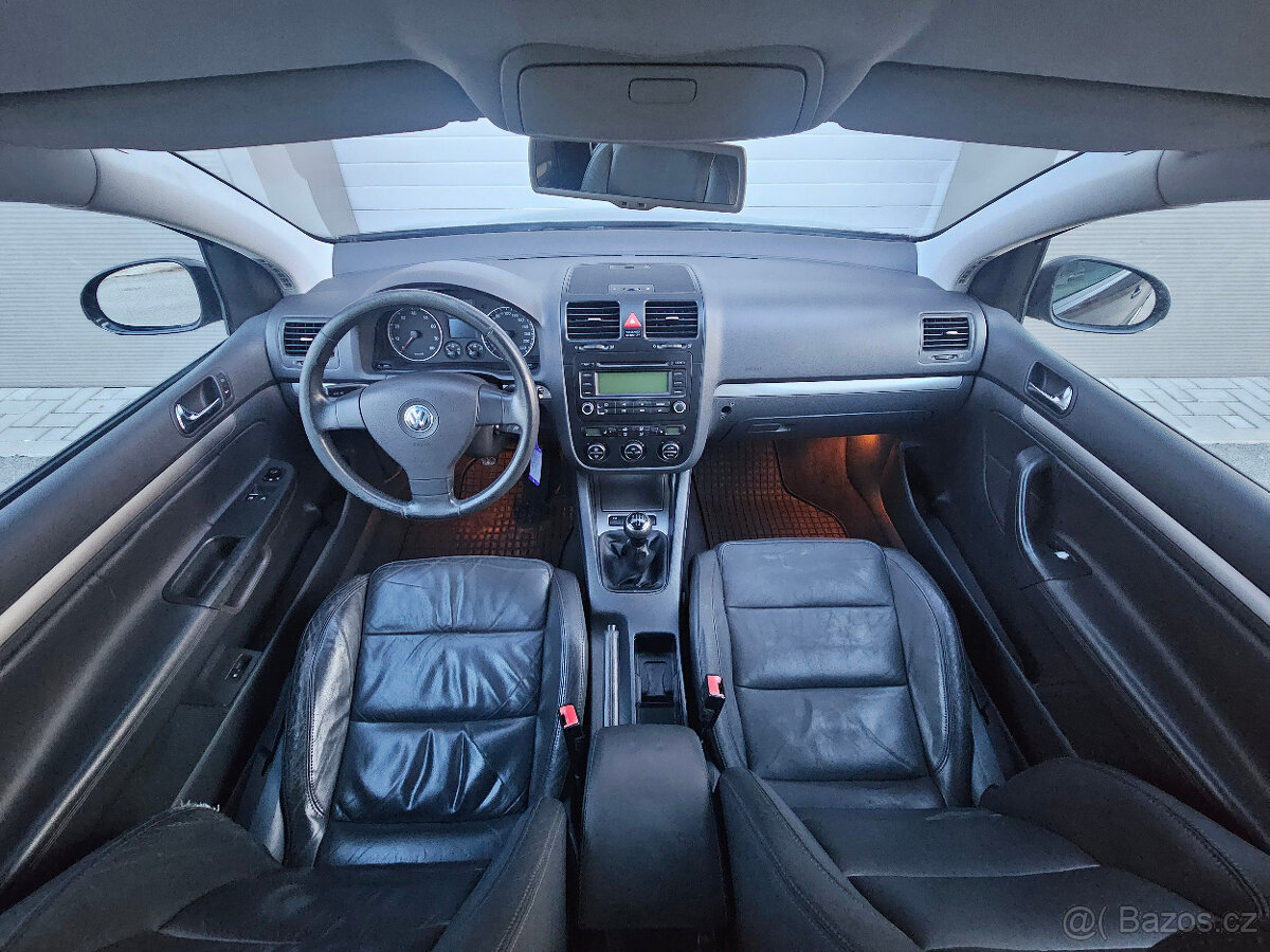 VW Golf 5 1.4 benzín kůže - 9