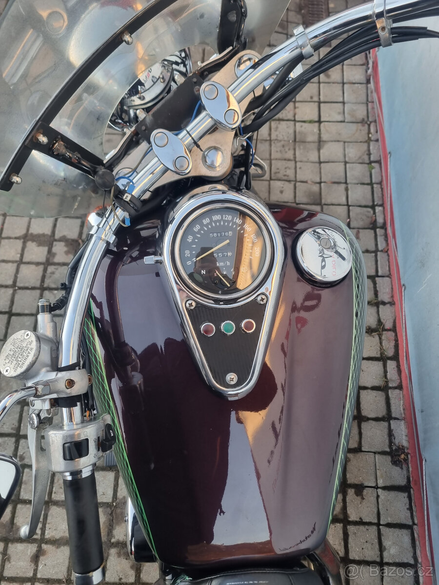 Kawasaki VN 1500 Classic - 9