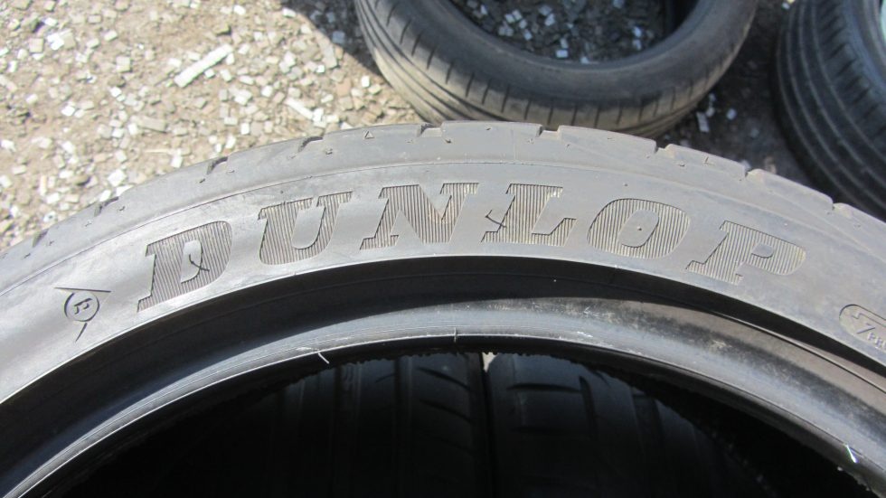 Letní pneu 225/40/18 Dunlop - 9