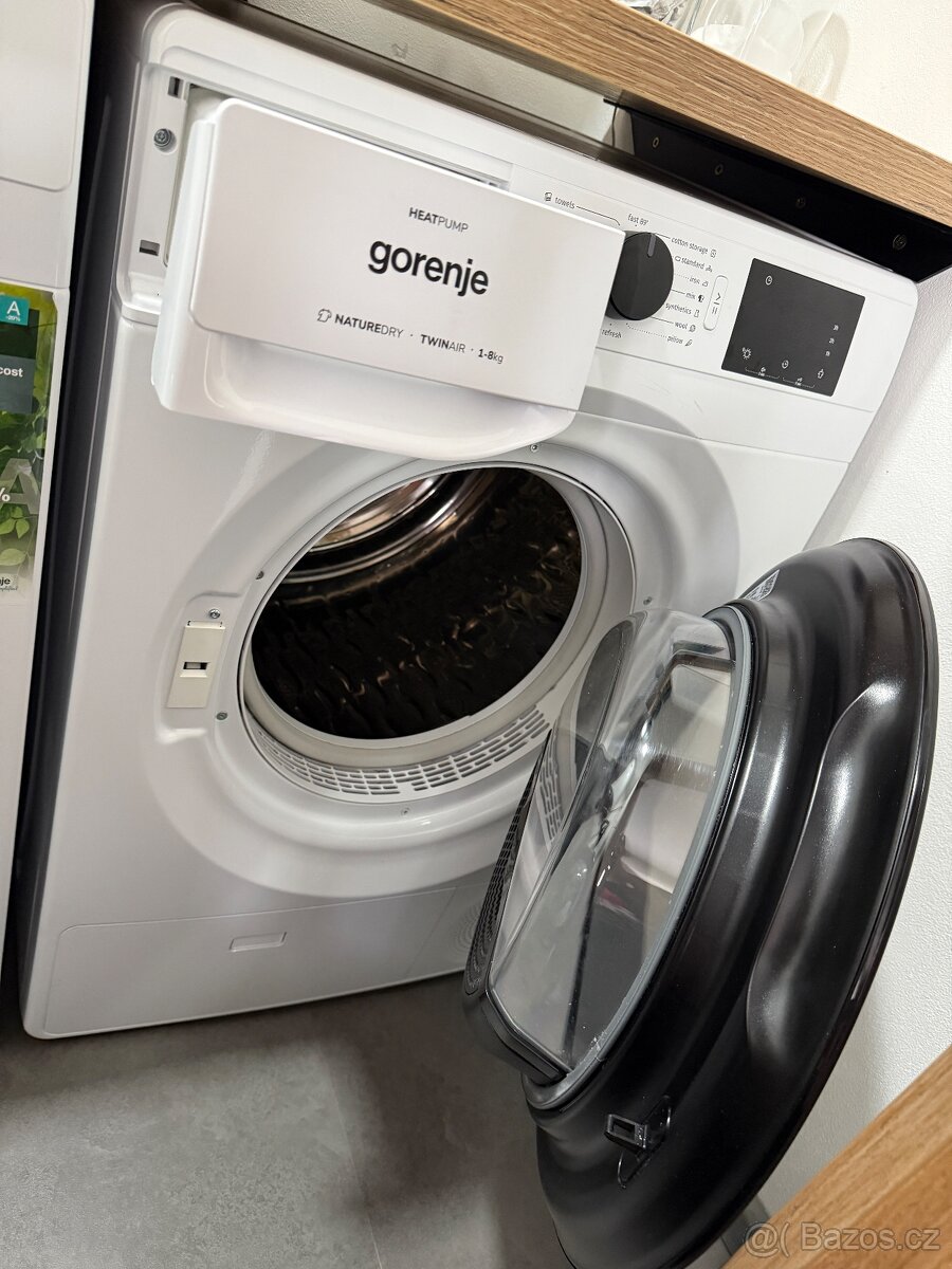 Pračka a sušička - 9