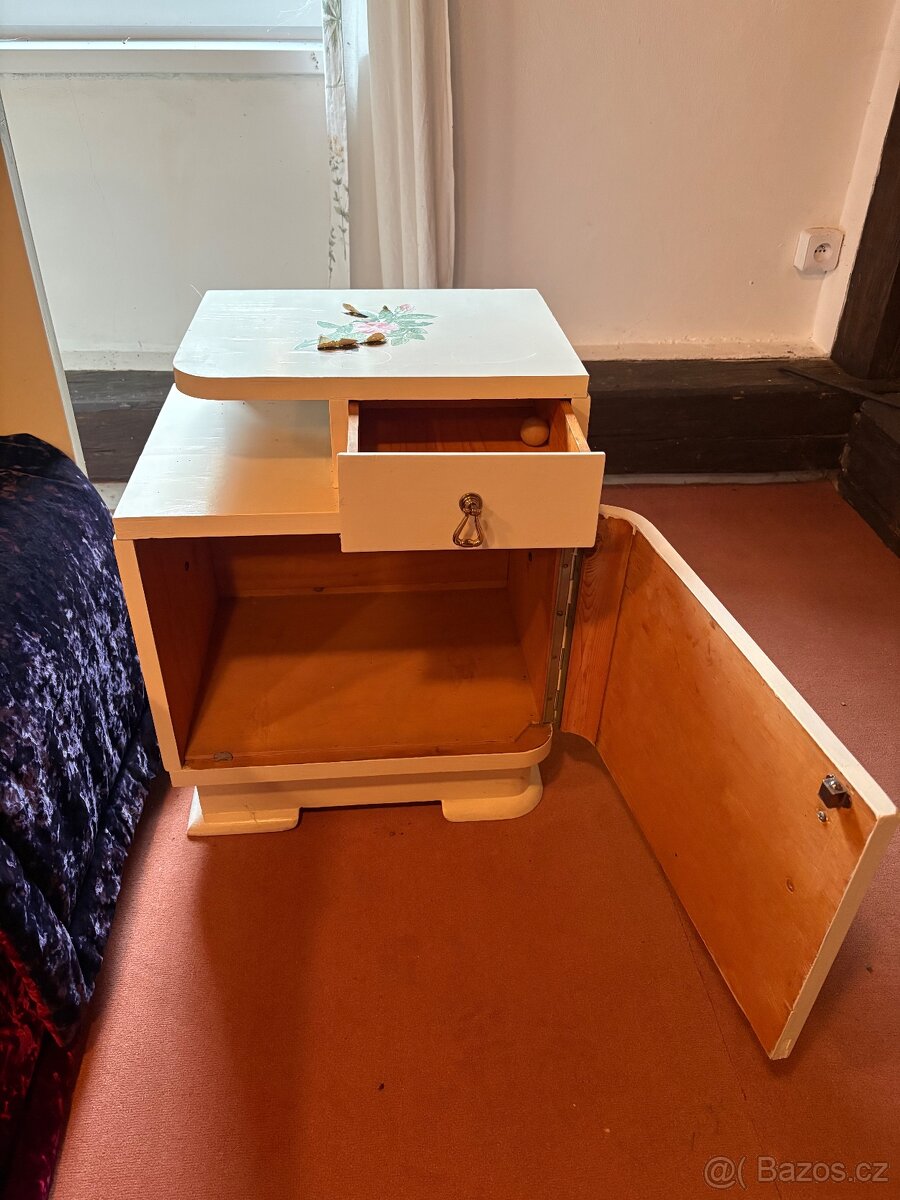 Retro vybavení ložnice - 9