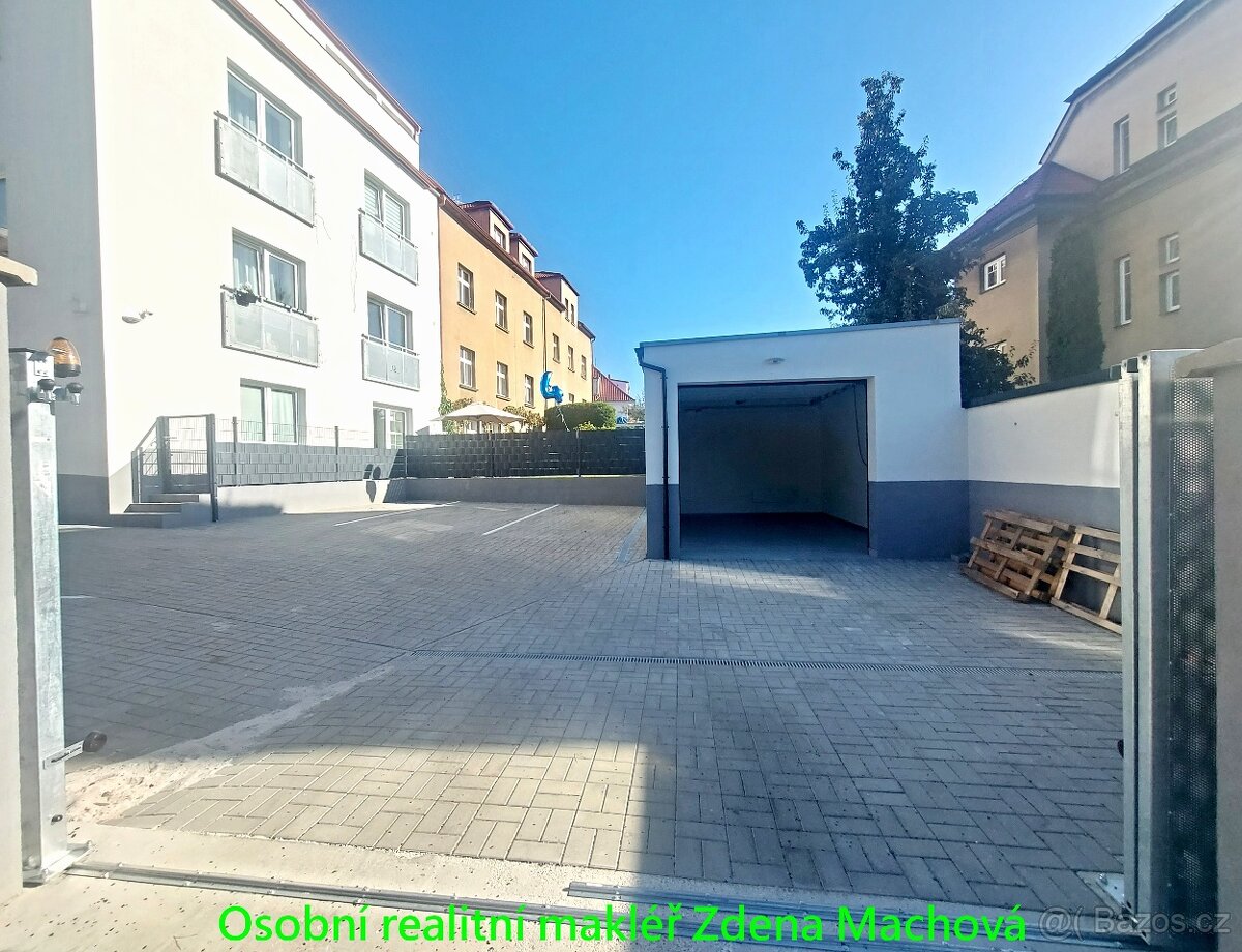 Pronájem nadstandartně vybavené garáže v Motole, Praha 5 - 9