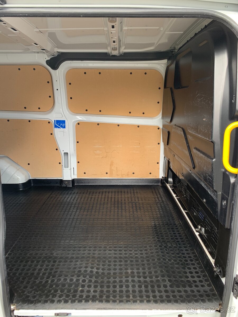 Ford Transit Custom 2.0TDCi L2H1 KLIMA odp.DPH - 9