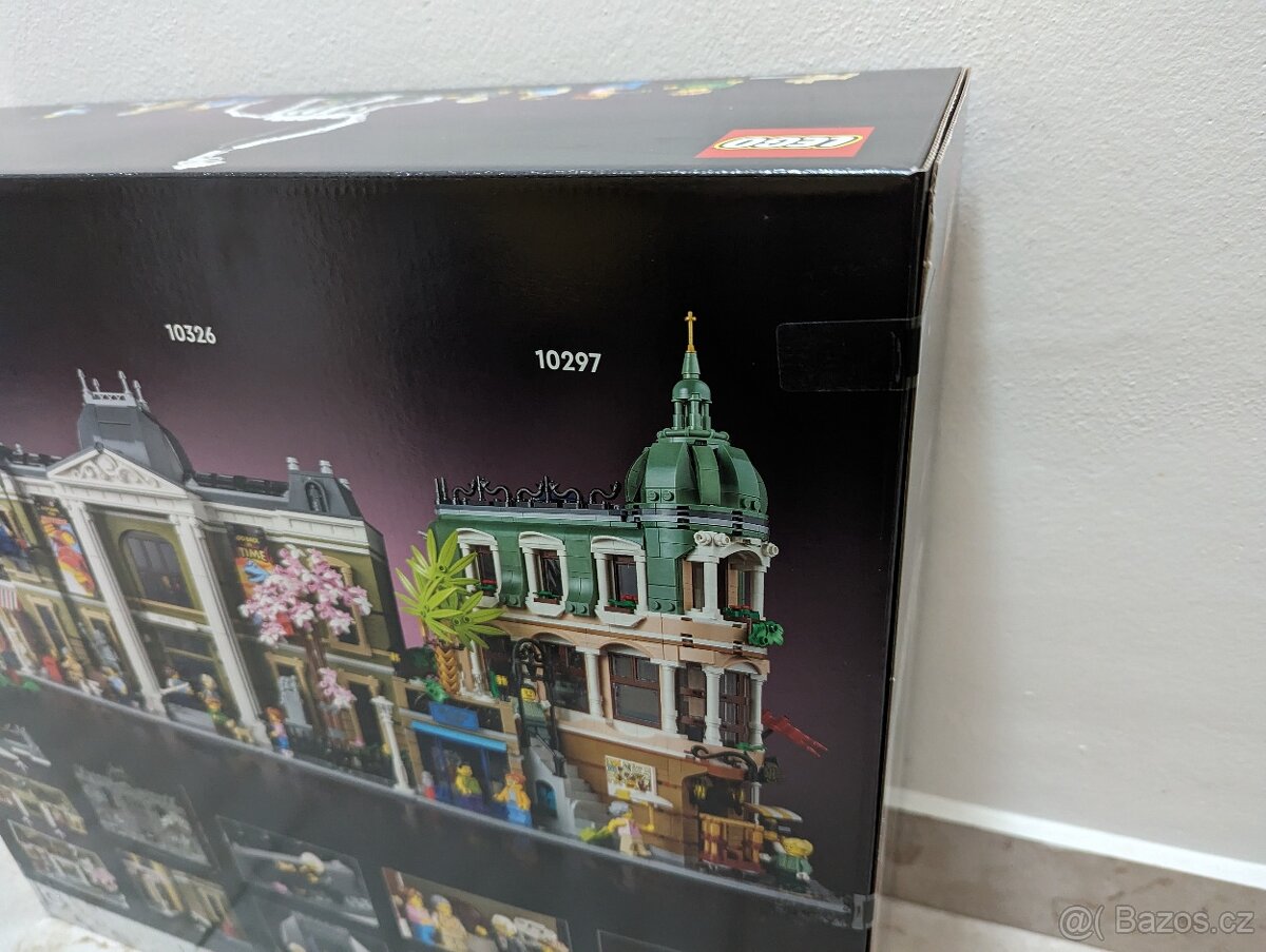 LEGO Icons 10326 Přírodovědné muzeum - 9