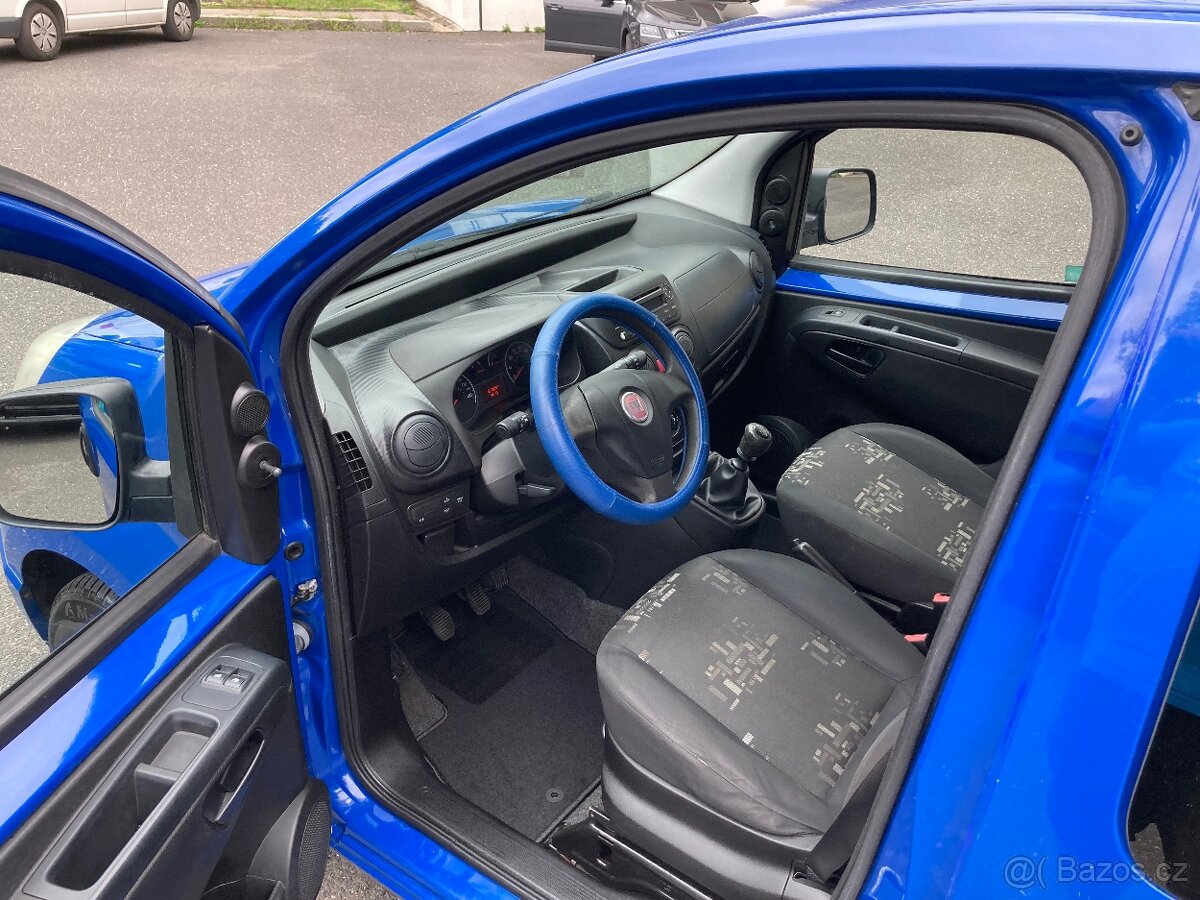 Fiat Qubo Fiorino 1.4i + CNG 57kW Klima ČR DPH 1.majitel - 9