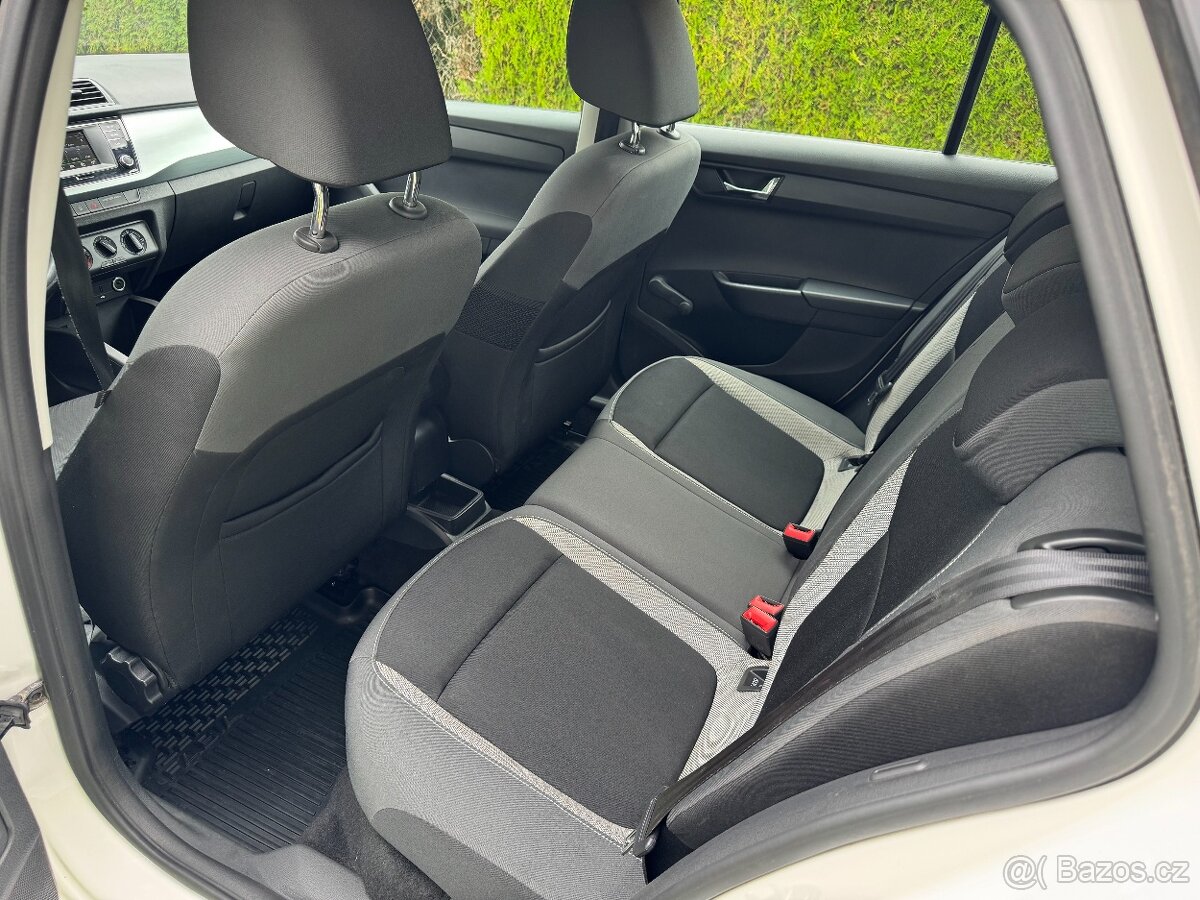 Škoda Fabia 3 Combi,1.4 TDI, tempomat, NEHAVAROVANÉ - 9
