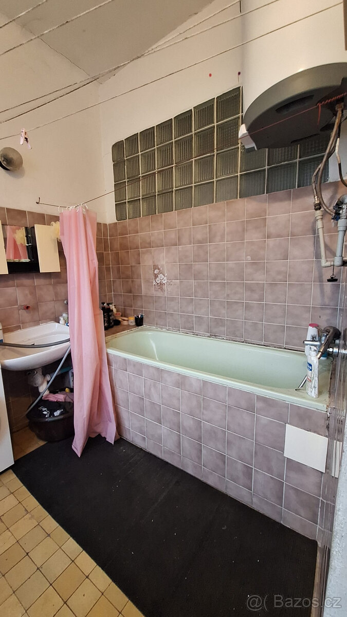 Pronájem bytu 3+kk 70 m² Národních hrdinů, Břeclav - 9