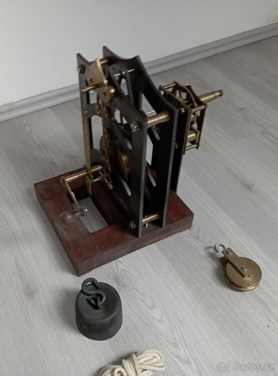 Hodinový stroj věžních hodin - 9