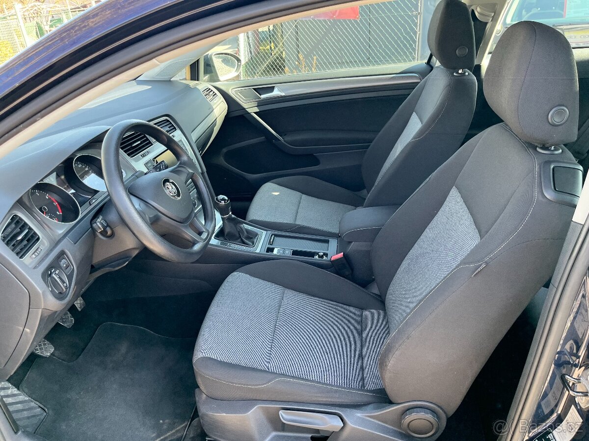 VW Golf 1,2 TSi P+Z Senzory, Klima - 9