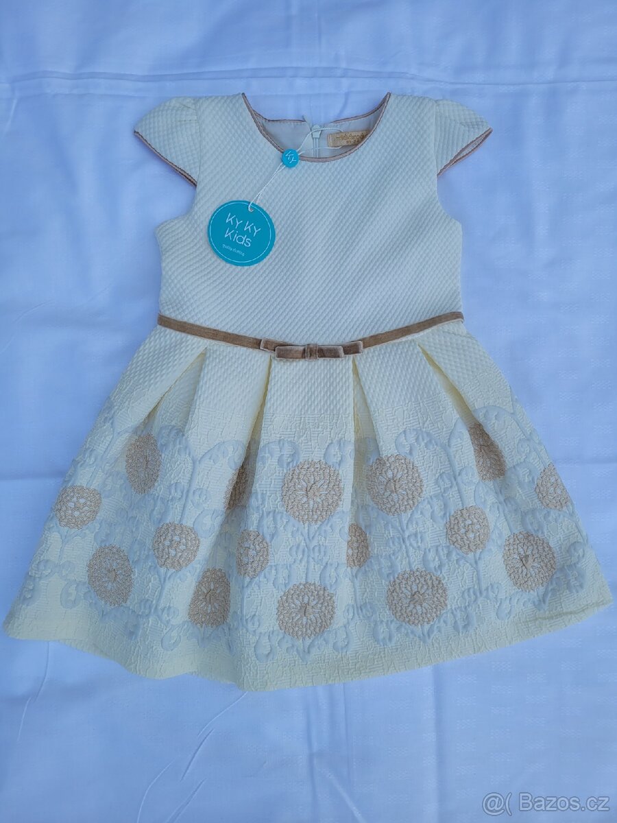 Dívčí šaty - 9