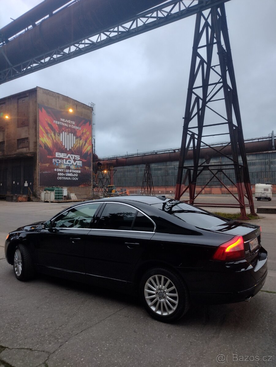 Volvo S80 V8 4.4i AWD (4x4) - 9