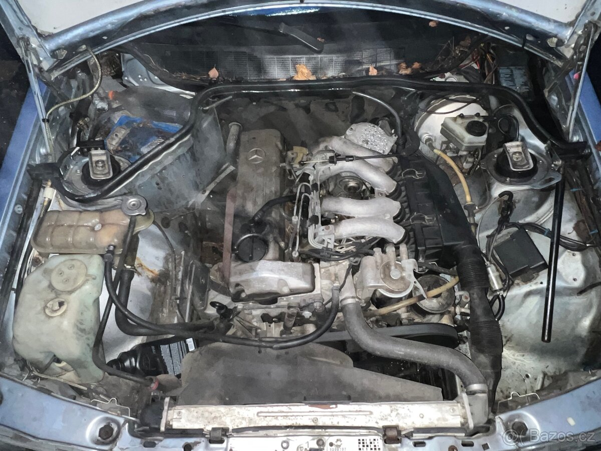 Mercedes Benz w201 190D - 9