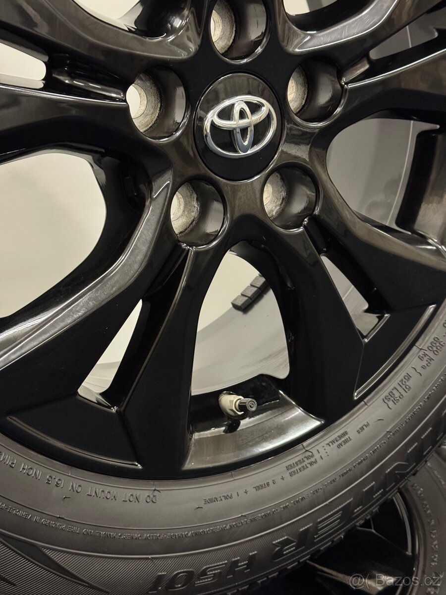 205/65 R16 zimní originální sada TOYOTA YARIS CROSS - 9