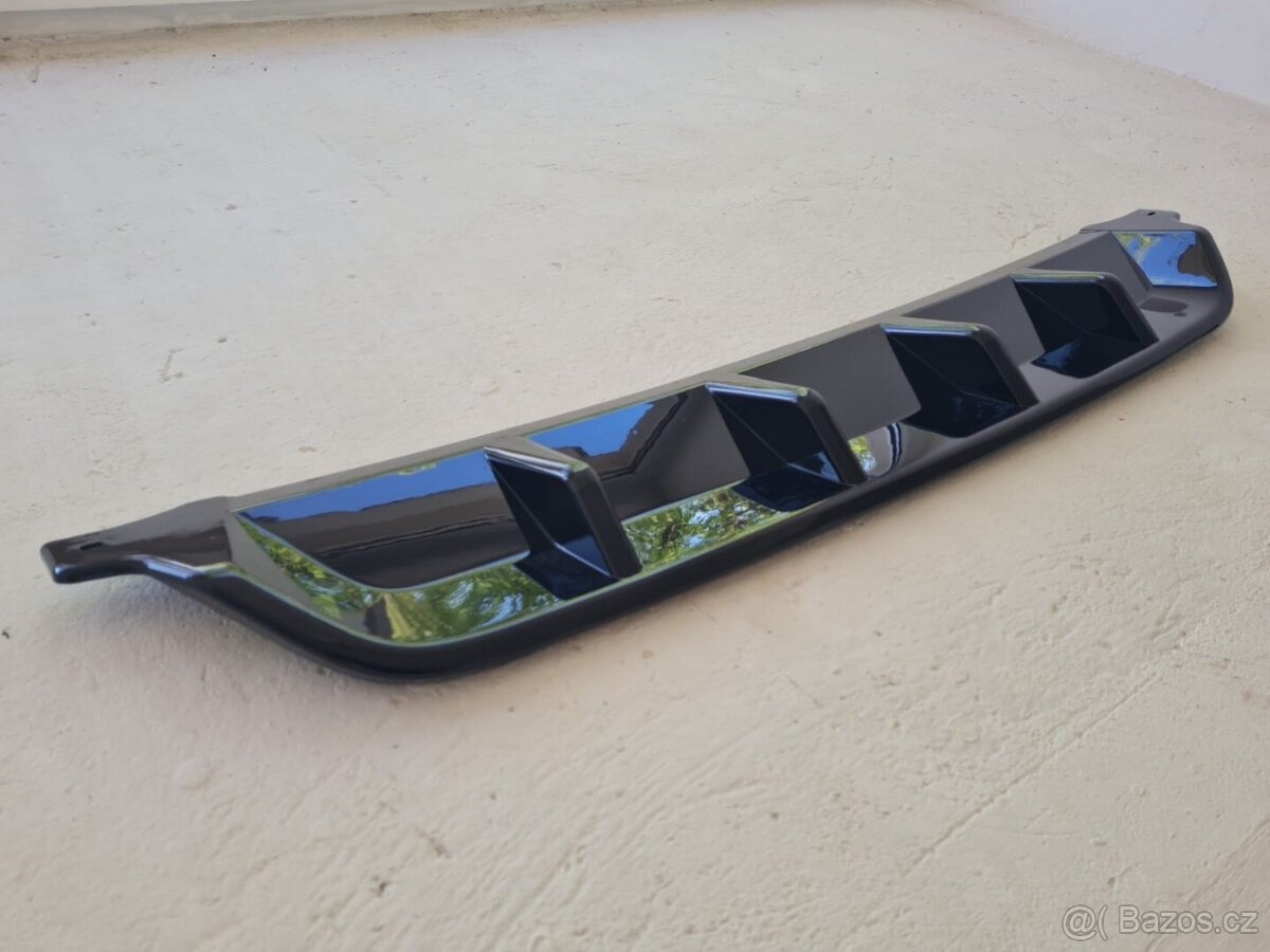 Športový difuzor na zadný nárazník pre VOLKSWAGEN - 9