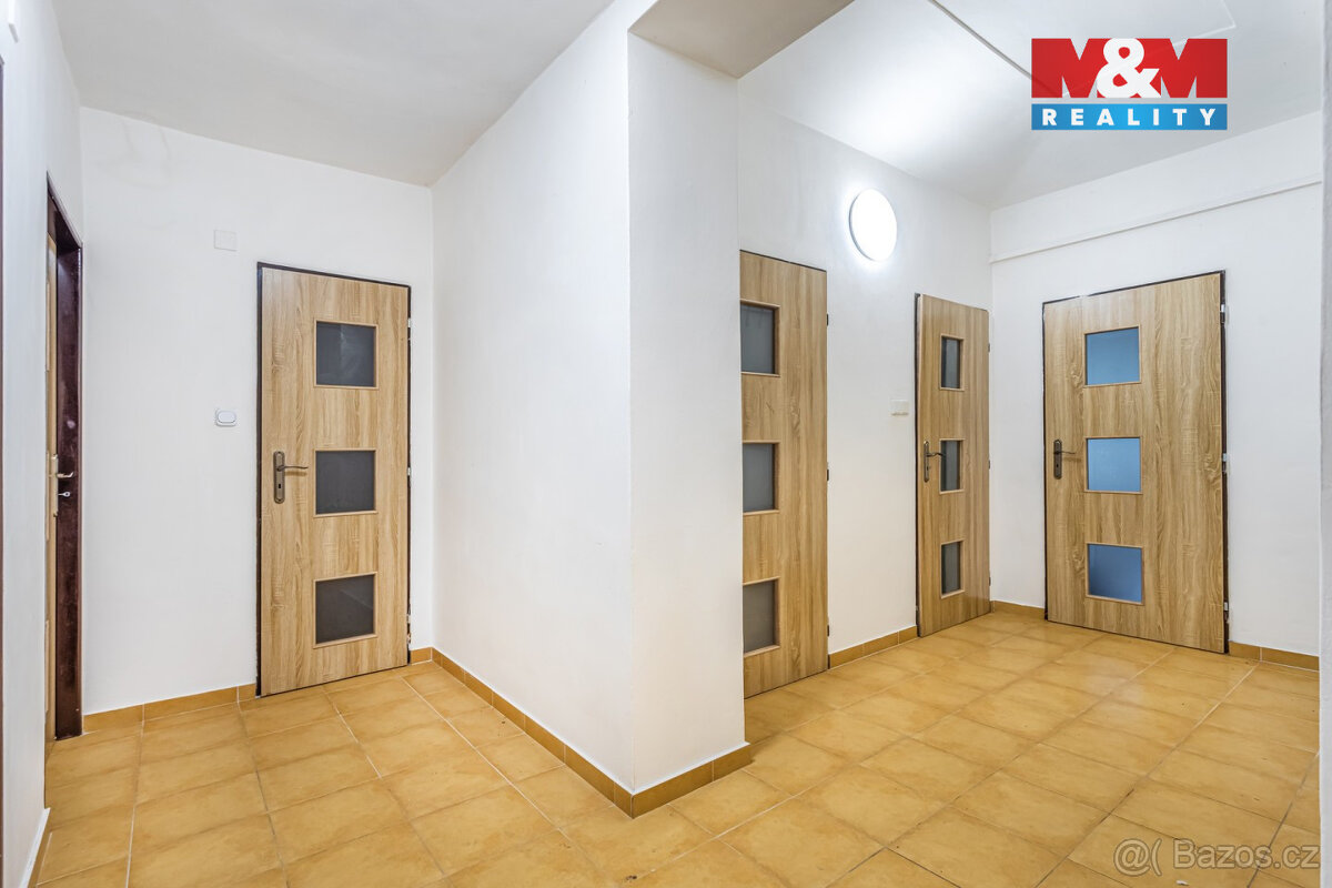Prodej rodinného domu, 170 m², Rudná, ul. Masarykova - 9