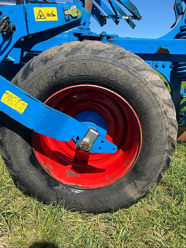 Lemken VariDiamant 10 (2009) – otočný pluh, 6 orebních těl - 9