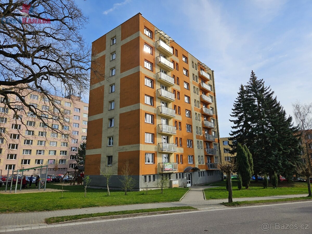 Pronájem bytu 3+1 v Dačicích - 9