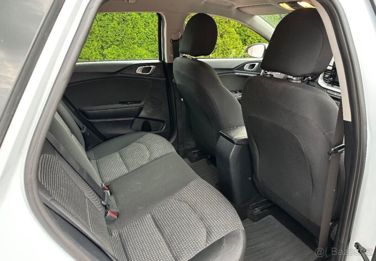 Ceed SW Vision Edition 1.6 CRDi 100kw - 9