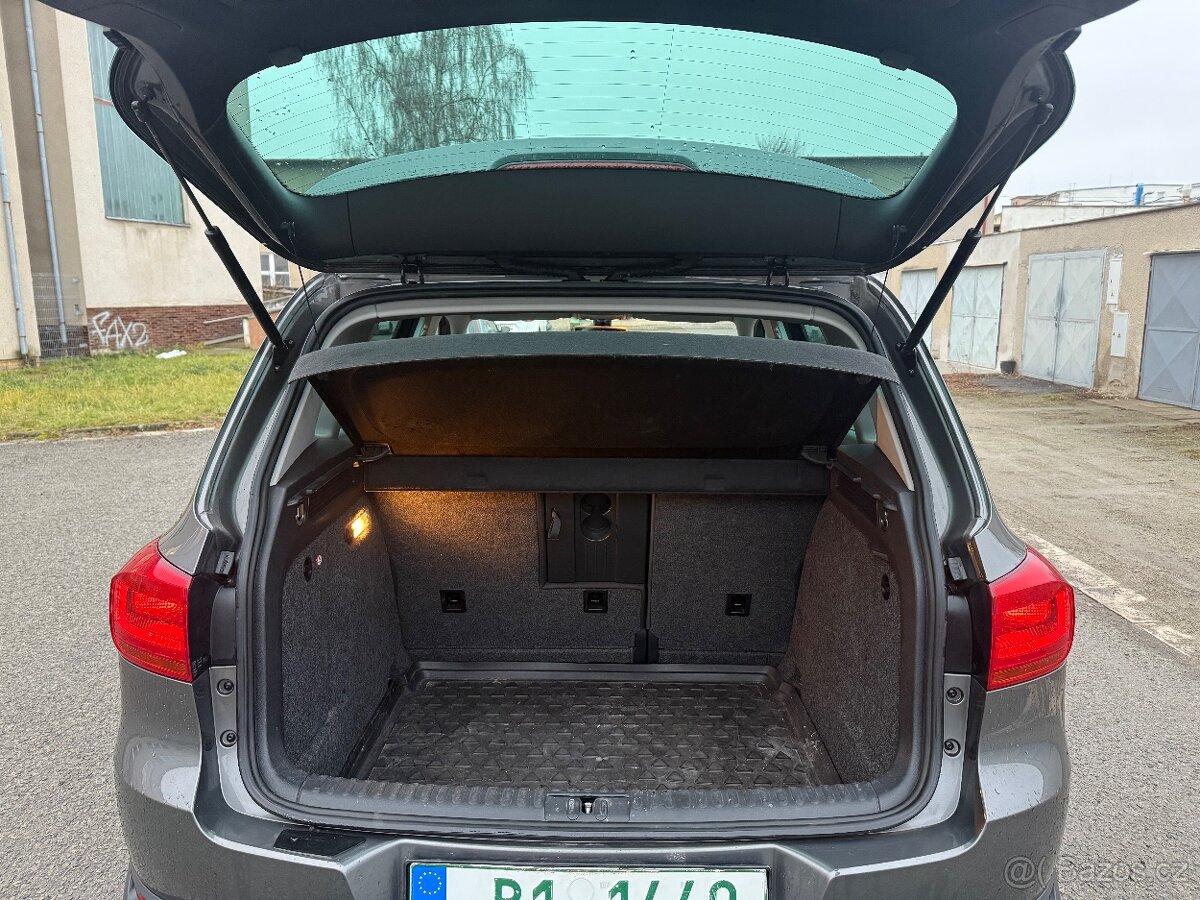 VW Tiguan 1,4 TSI, 6q manuál, 2013, TZ, panorama - 9