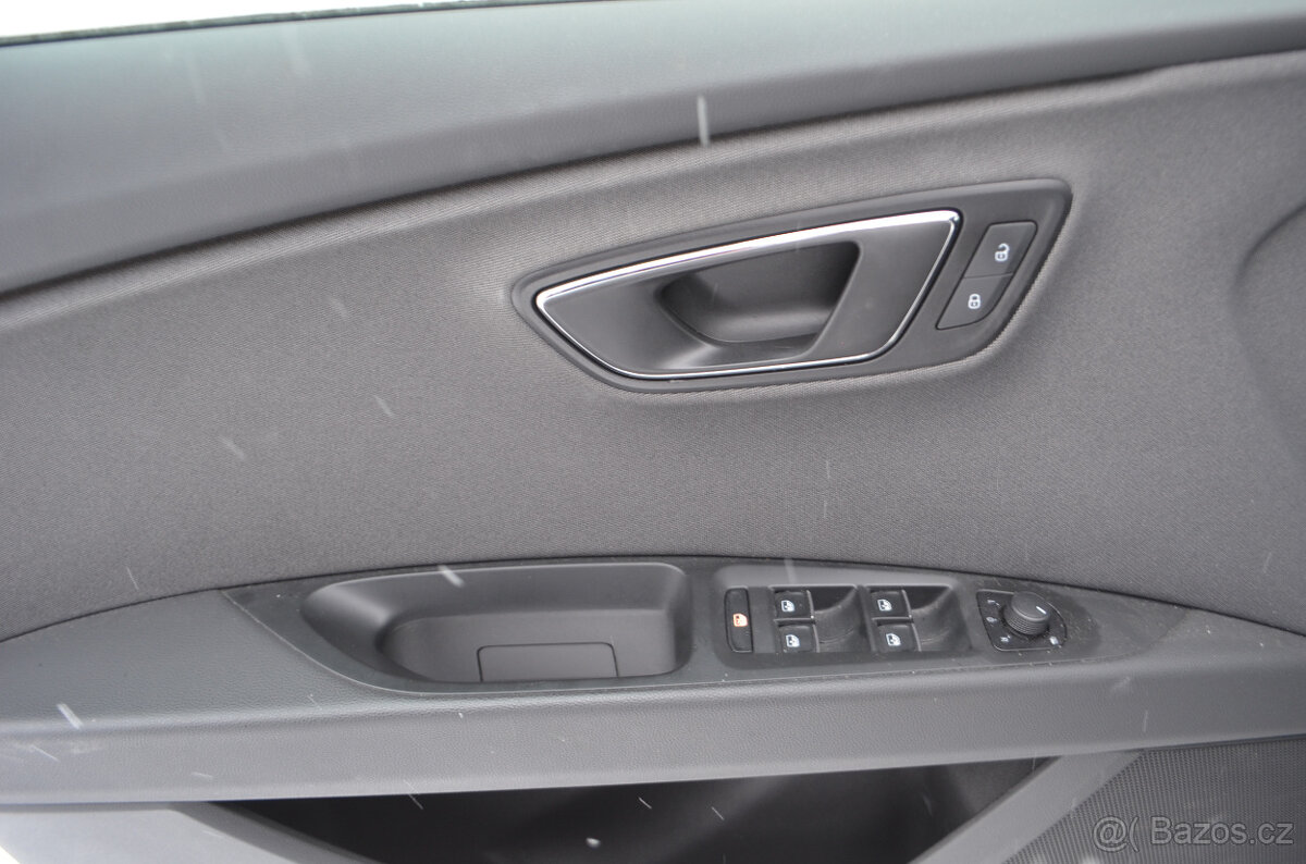 PRODÁM SEAT LEON FR 1.5TSI DSG ECELLENCE KOMBI TOP - 9