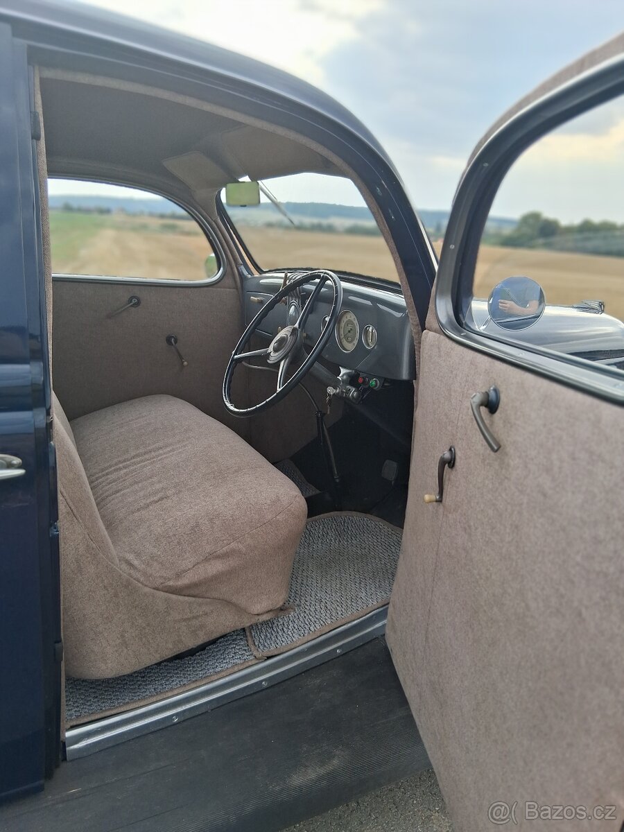 Ford model 48. 1935 - 9