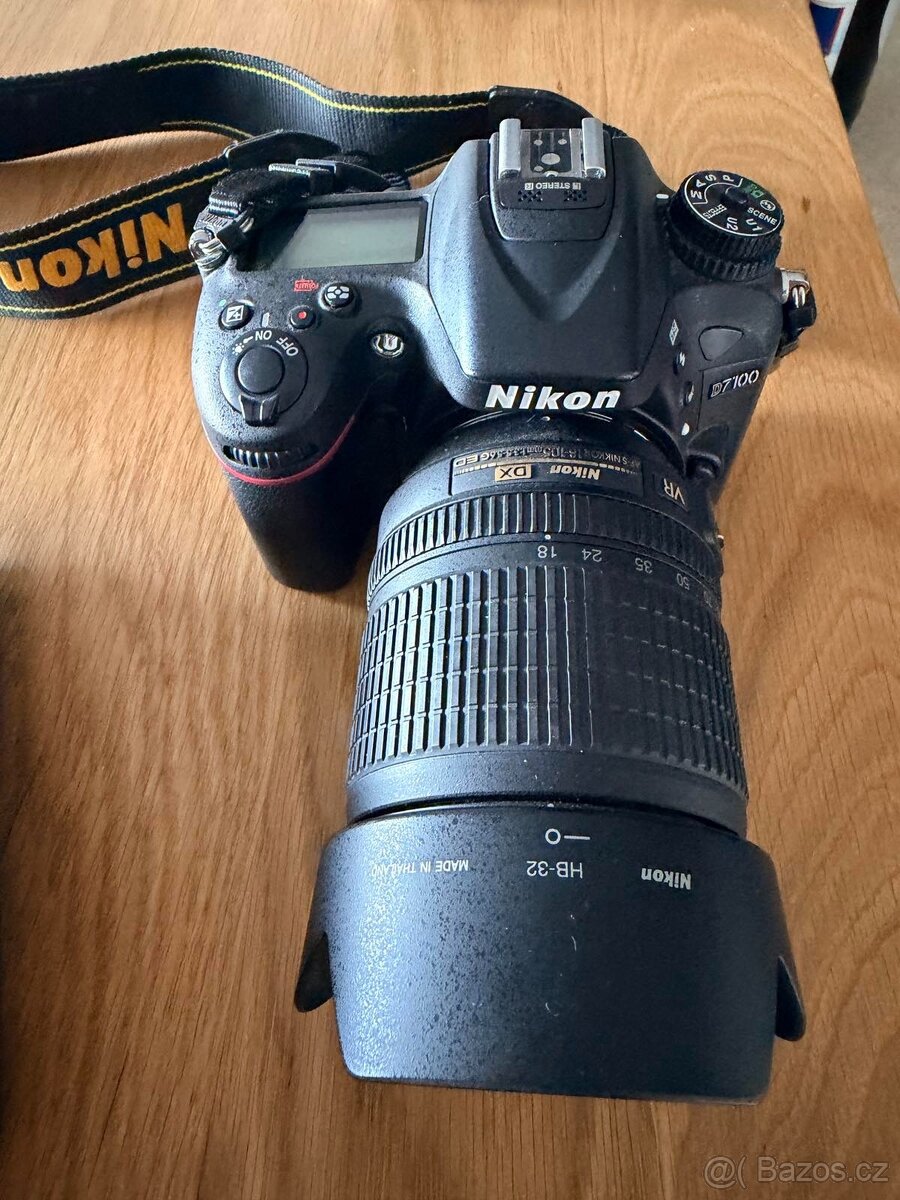 Prodám Nikon D7100 s objektivem 18–105 mm a bleskem Di600 - 9
