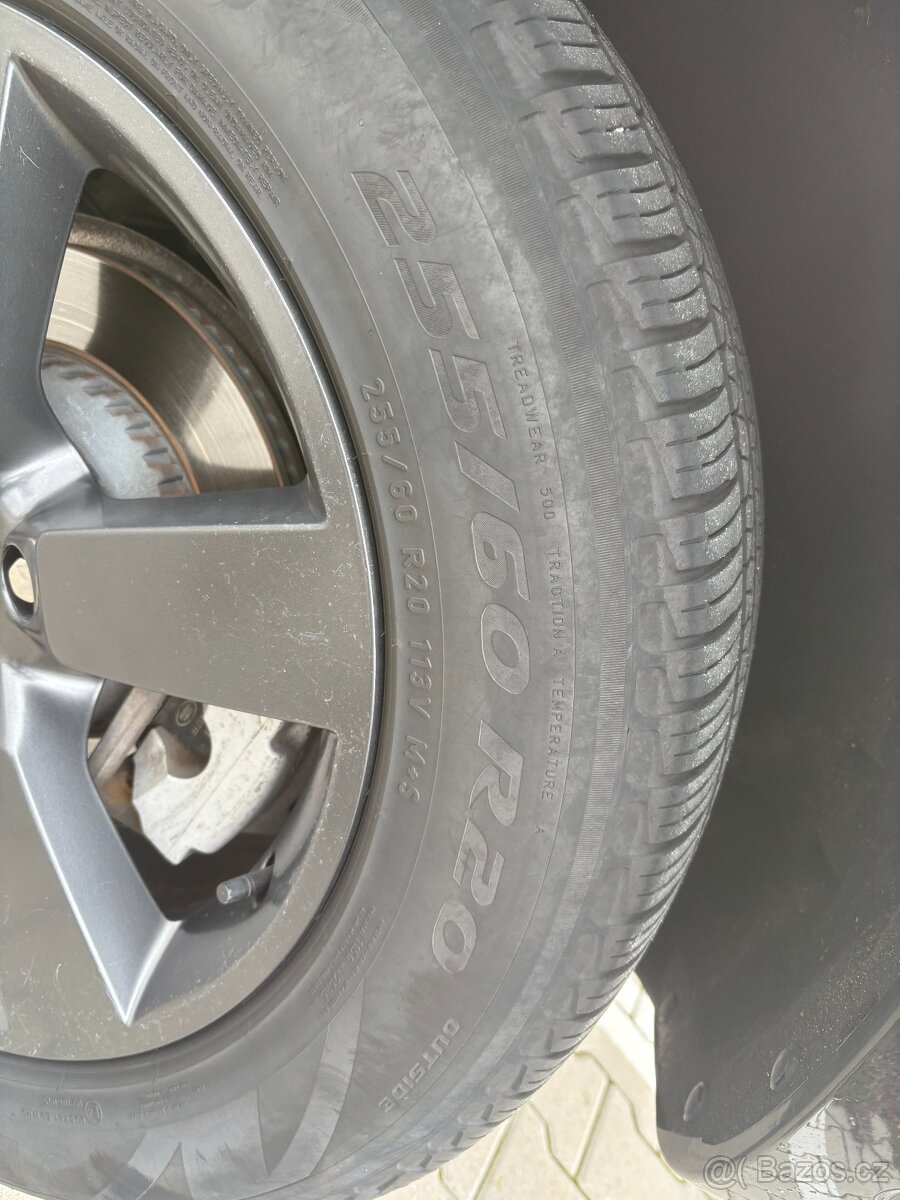 LR Defender 110 D300 X-DYNAMIC HSE - 9