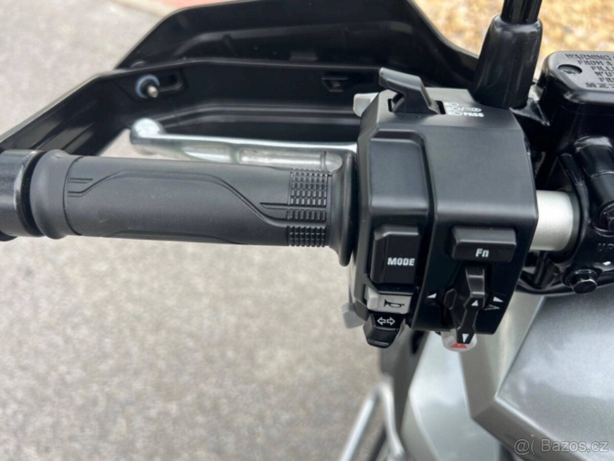 Prodám HONDA X-ADV SPECIAL EDITION - 9