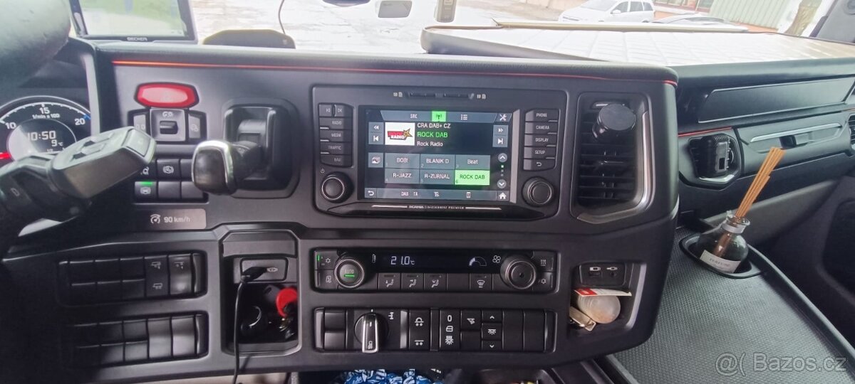 velkoobjemová tandemová souprava SCANIA R 410 - 9