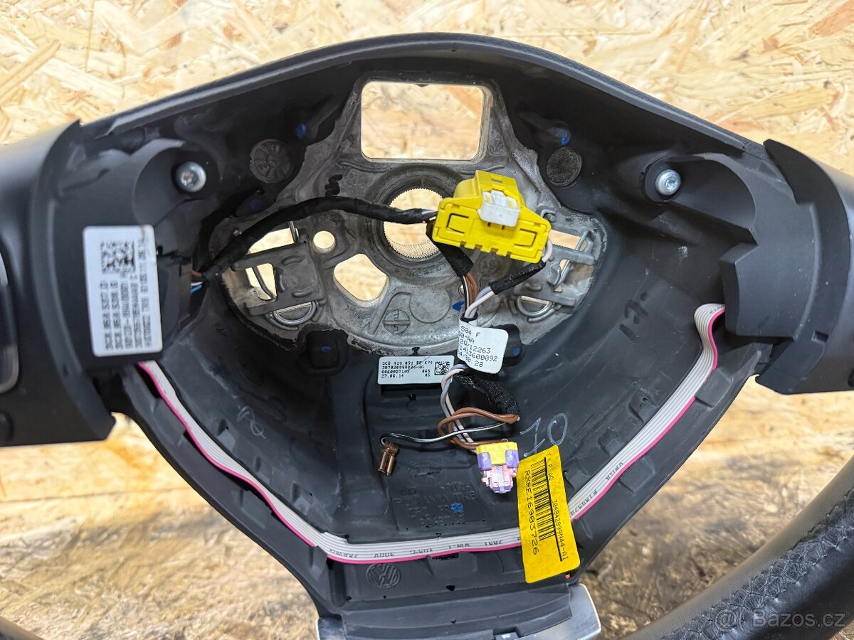 MULTIFUNKČNÍ VOLANT VW PASSAT B7 3C8419091BE - 9