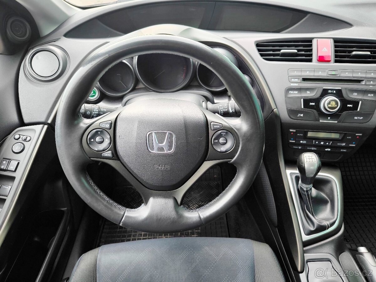 Honda Civic 1.8Vtech/104kW - 9