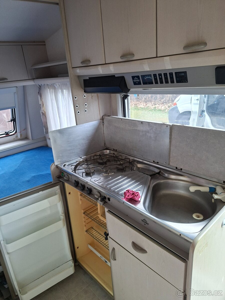 Prodám karavan Hobby na Melicich - 9