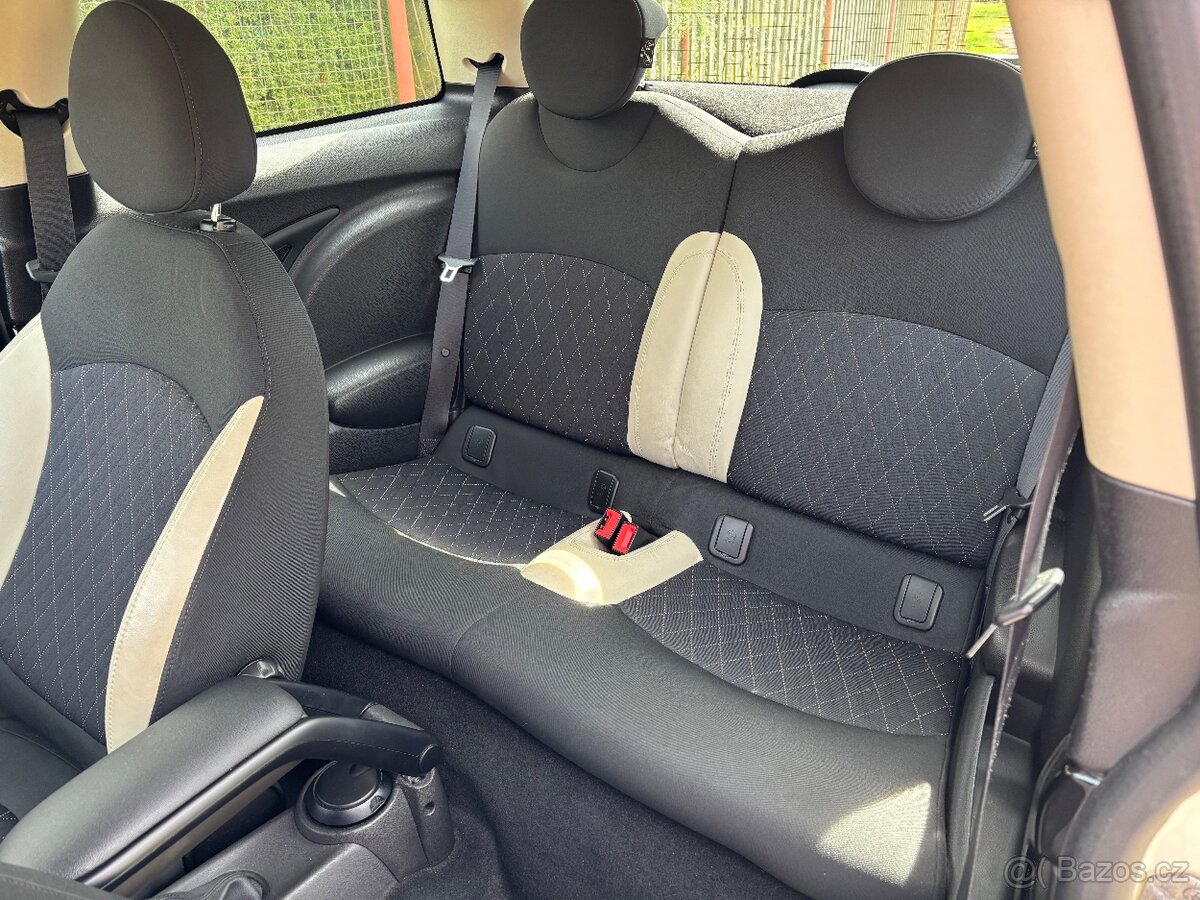 MINI Cooper D R56 1.6 / 82 kW / 2011 - 9
