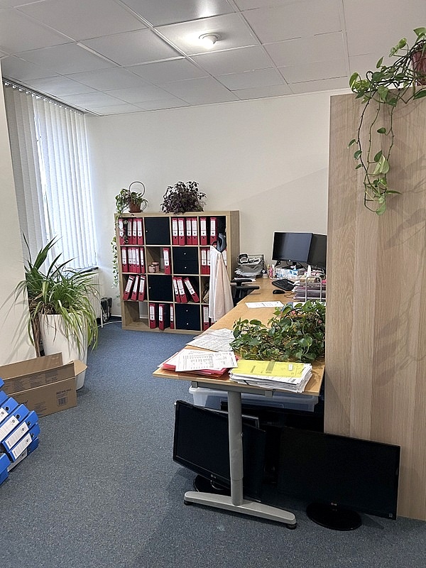 Pronájem kancelářského celku 166 m2 v centru města - 9