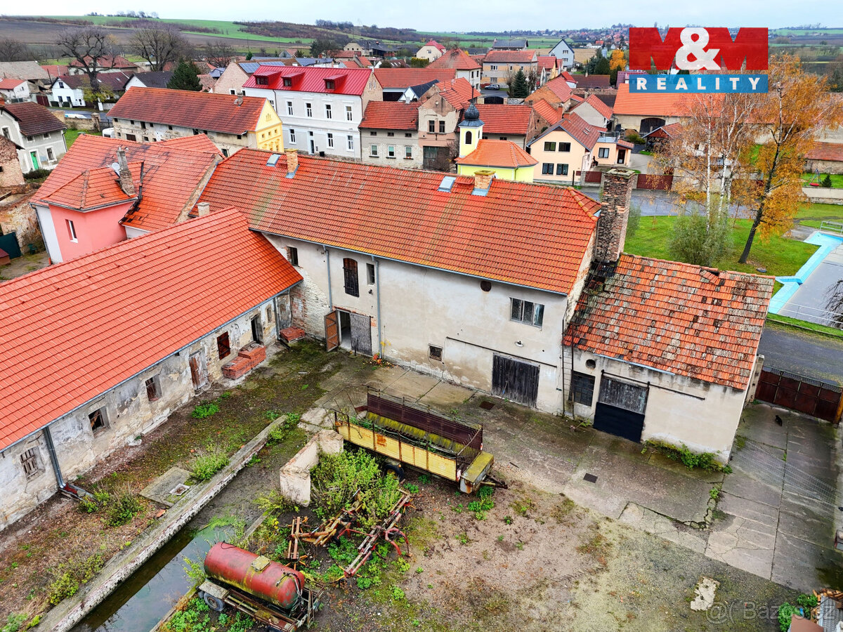 Prodej rodinného domu, 320 m², Černiv - 9
