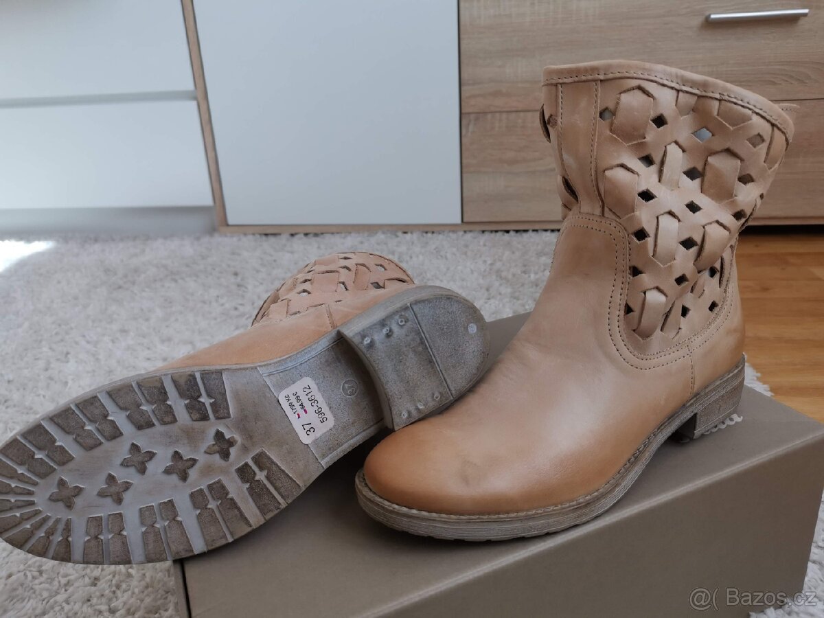 Kožené boty zn. Baťa - 9