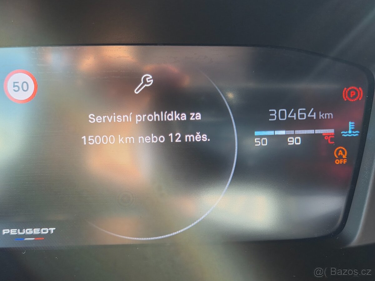 Peugeot 2008 1.2PT 100 ALLURE MAN6 - 9