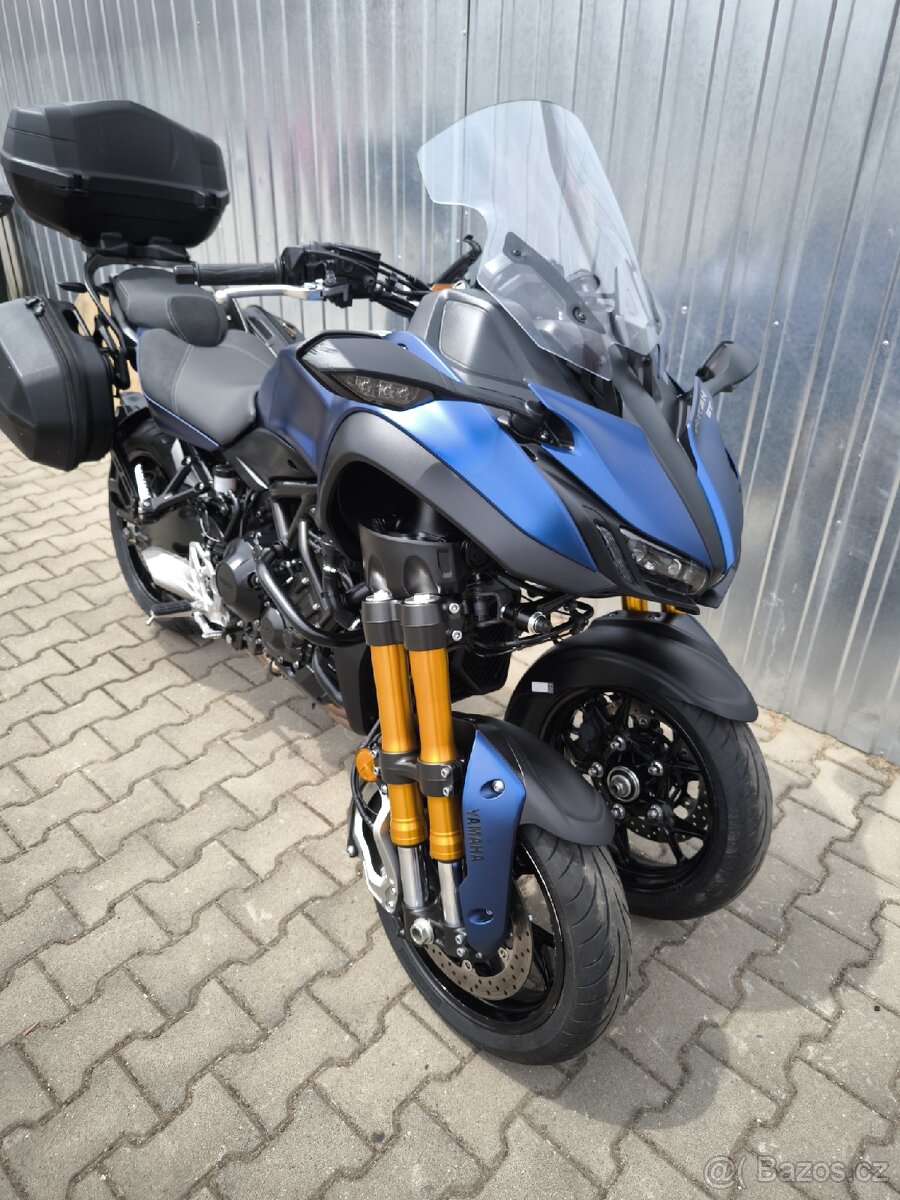 Yamaha Niken GT - 9