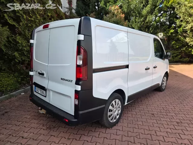 Renault Trafic 1.6 DCI DPH,ČR,tažné,klima,tempomat - 9