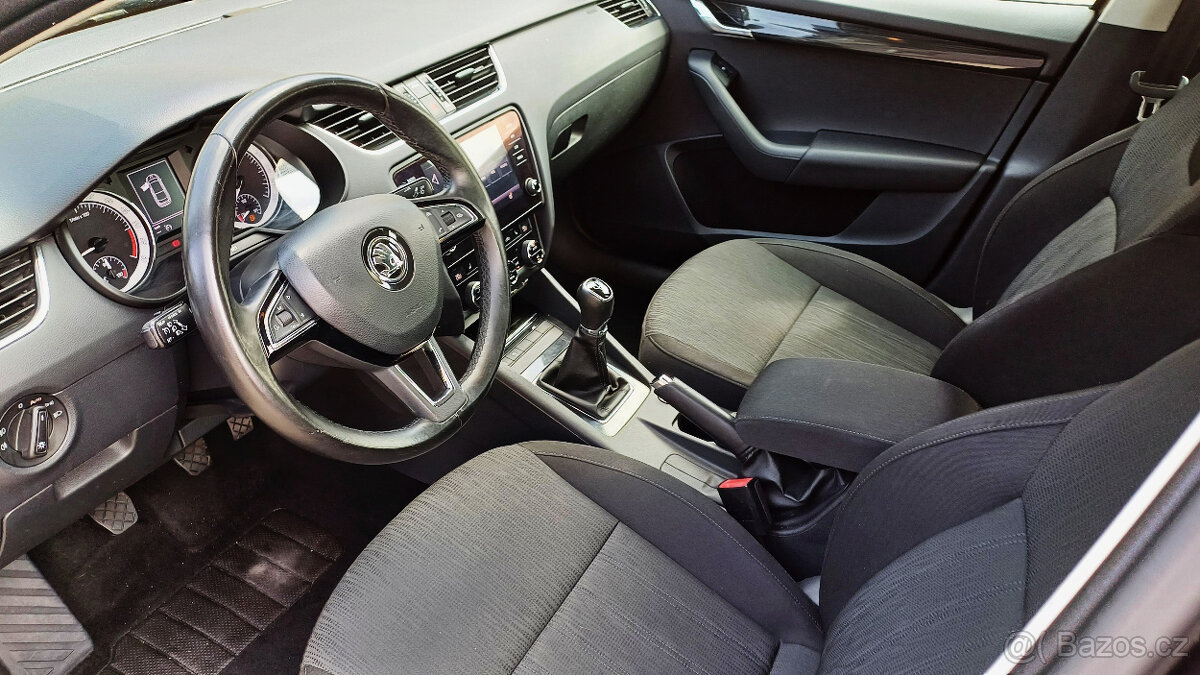 Škoda Octavia 1.6TDI 85kW STYLE PLUS-1.maj-koup.ČR-NEHAV-DPH - 9
