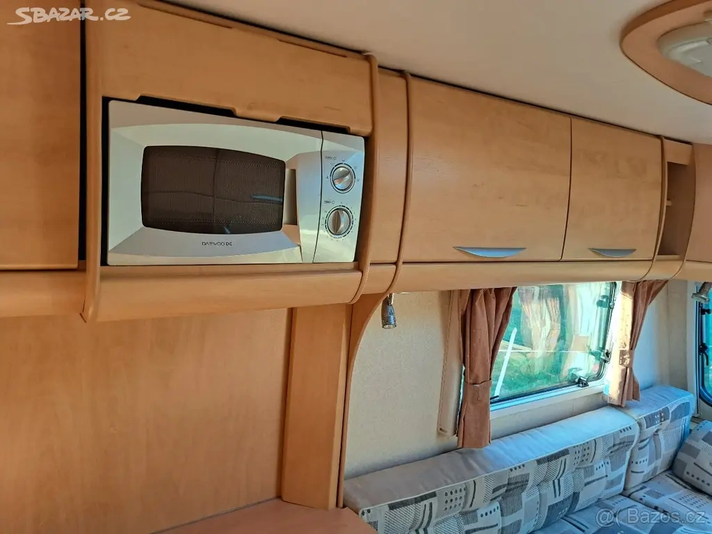 Karavan Bailey Senátor 2009 - 9