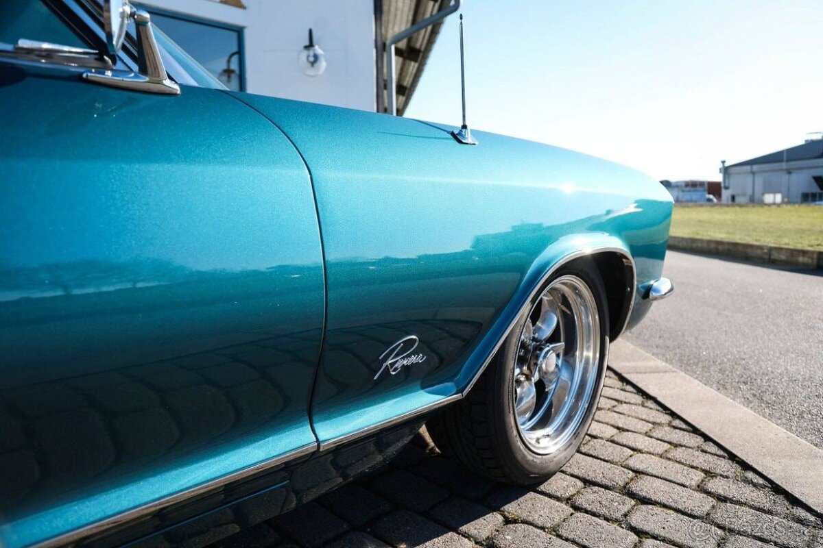 Buick Riviera z roku 1965 Pro Touring - 9