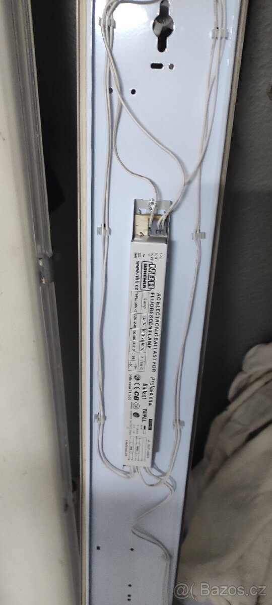 Zářivková svitidla - 9