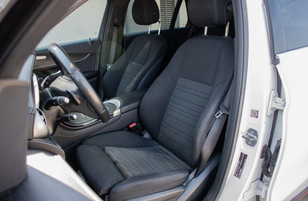 Mercedes-Benz GLC SUV 350 e 4MATIC A/T - 9