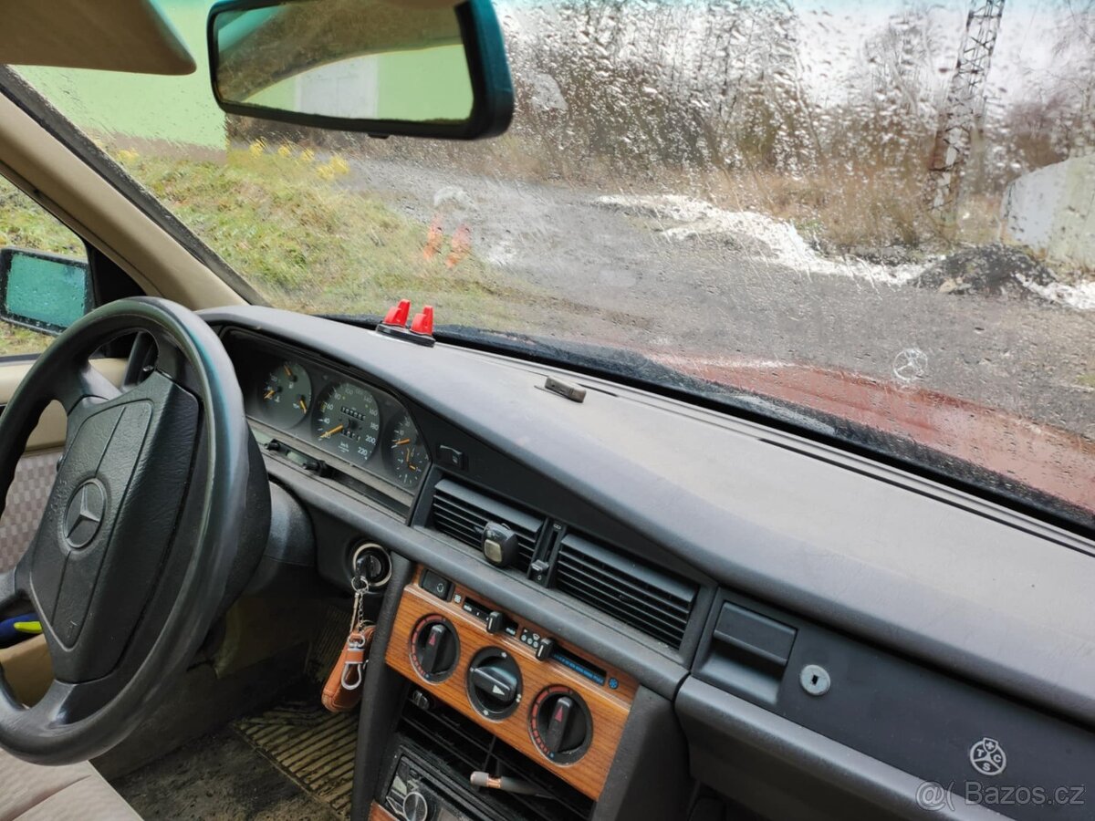 W201 2,3 automat - 9