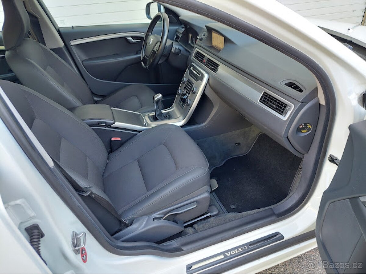 Volvo V70, 2.0D 133kw L+Z kola - 9