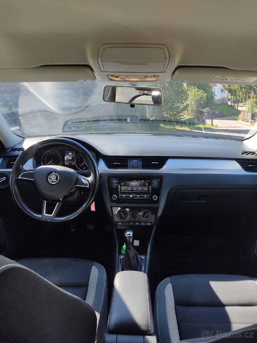 Škoda Rapid - 9