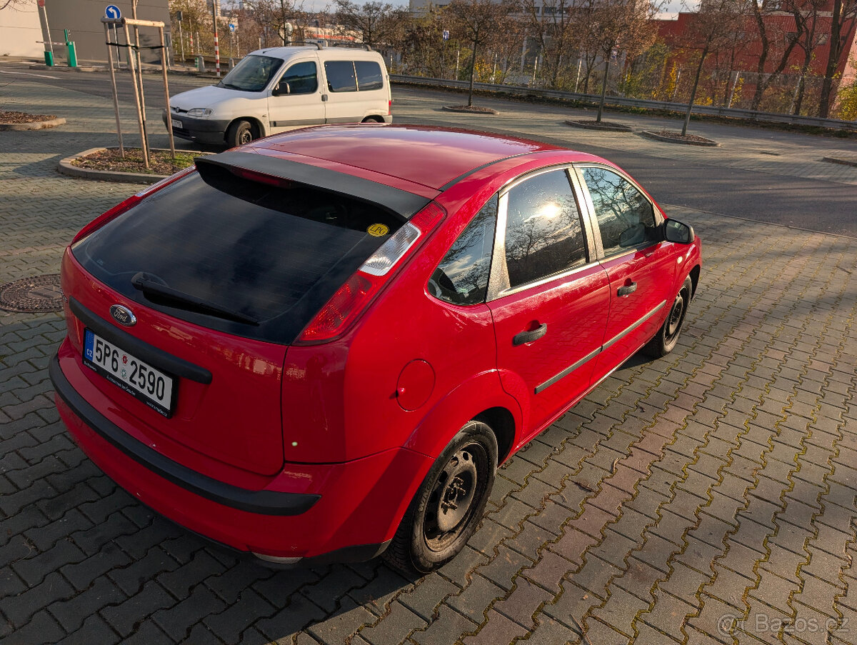 Ford Focus 2, 74 kW, 2006, 187 000 km benzin / LPG - 9