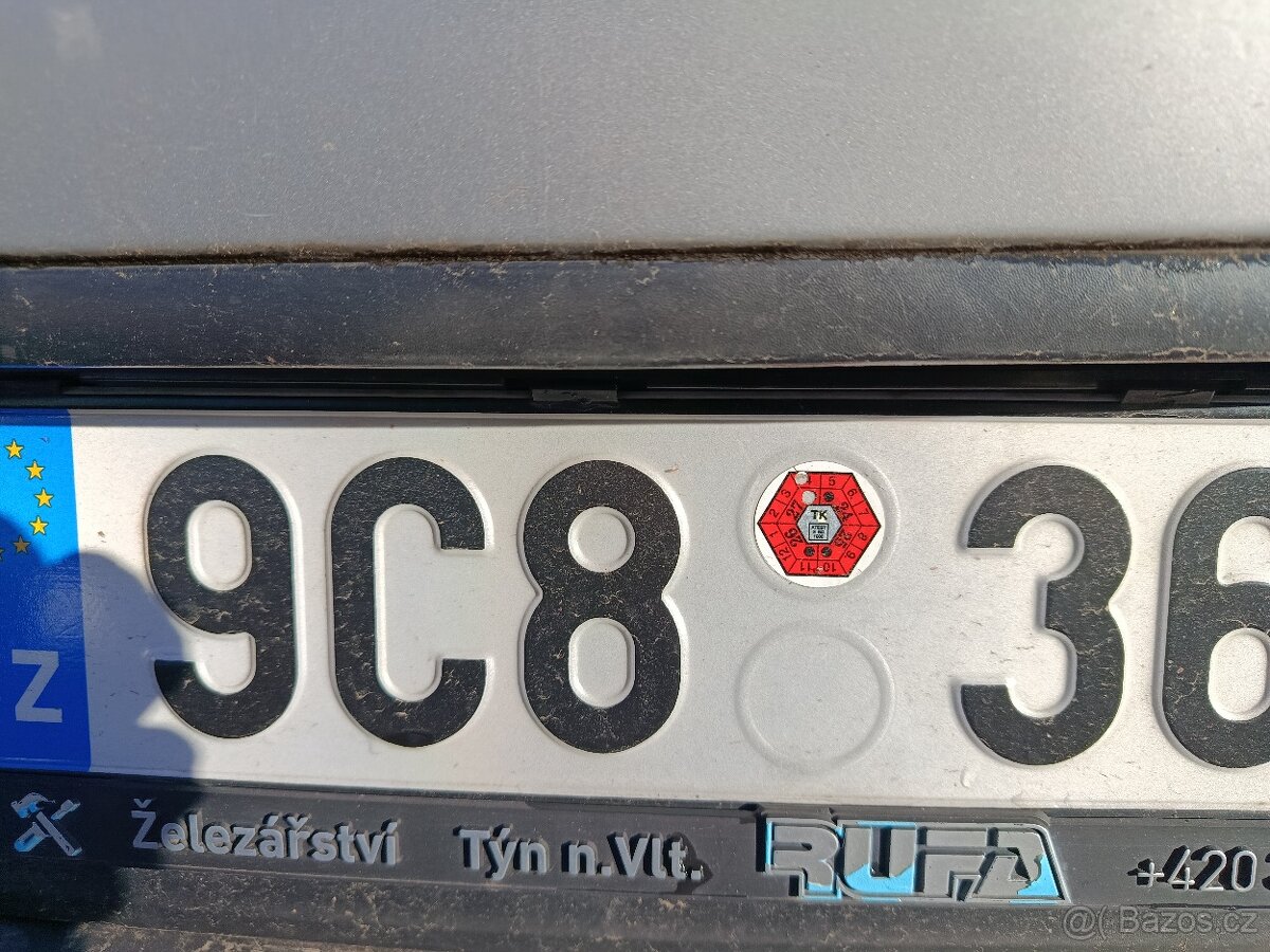 PRODÁM RENAULT SCENIC 1.4 benzin - 9